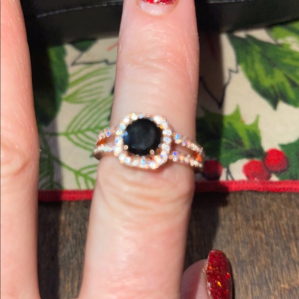 fragrant jewels size 7 rose tone gold color black